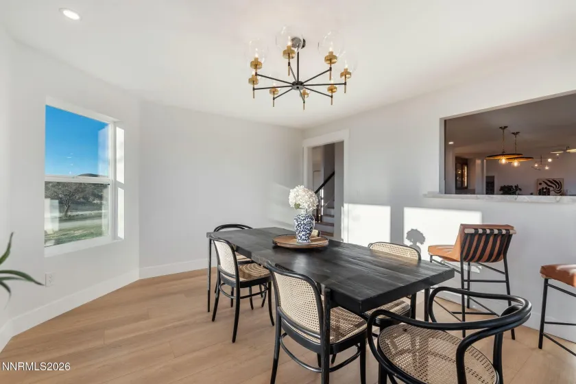 680 Rowe, Sparks, Nevada 89441, 4 Bedrooms Bedrooms, ,3 BathroomsBathrooms,Residential,Residential,Rowe,260002848