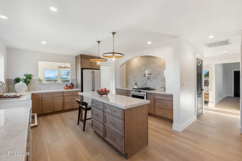 680 Rowe, Sparks, Nevada 89441, 4 Bedrooms Bedrooms, ,3 BathroomsBathrooms,Residential,Residential,Rowe,260002848