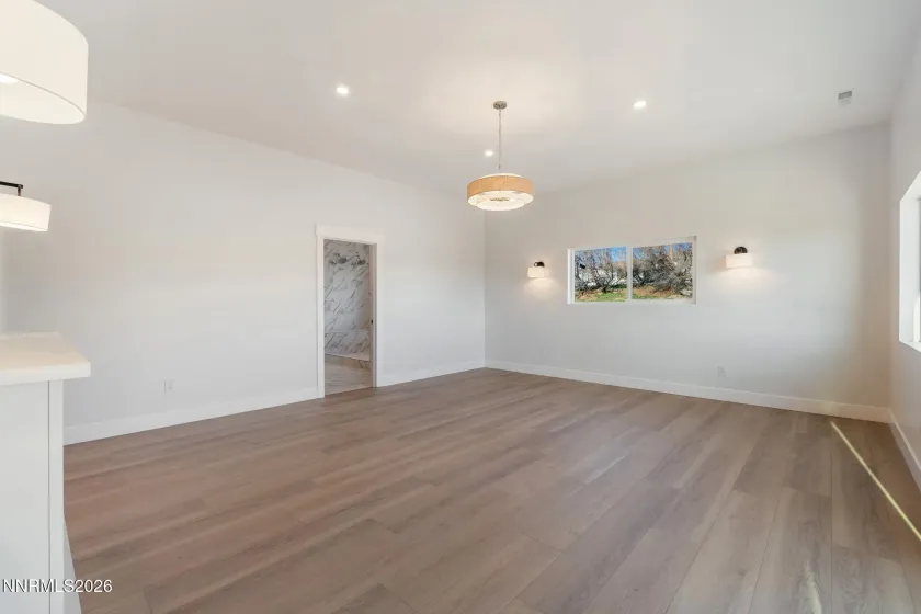 680 Rowe, Sparks, Nevada 89441, 4 Bedrooms Bedrooms, ,3 BathroomsBathrooms,Residential,Residential,Rowe,260002848