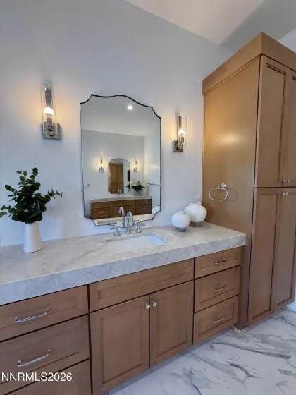 680 Rowe, Sparks, Nevada 89441, 4 Bedrooms Bedrooms, ,3 BathroomsBathrooms,Residential,Residential,Rowe,260002848