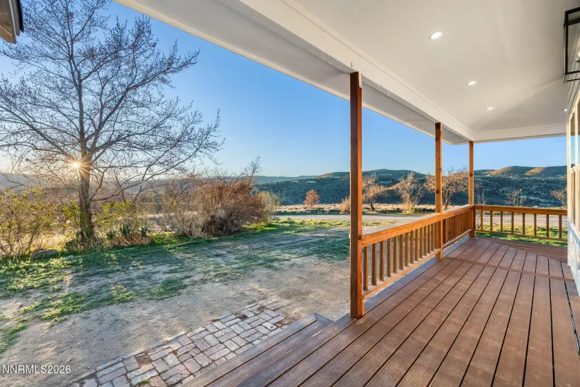 680 Rowe, Sparks, Nevada 89441, 4 Bedrooms Bedrooms, ,3 BathroomsBathrooms,Residential,Residential,Rowe,260002848