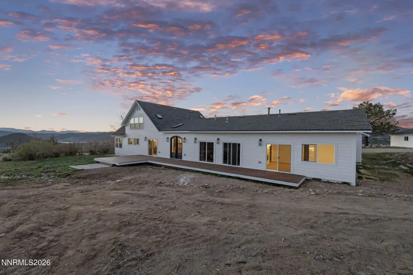 680 Rowe, Sparks, Nevada 89441, 4 Bedrooms Bedrooms, ,3 BathroomsBathrooms,Residential,Residential,Rowe,260002848