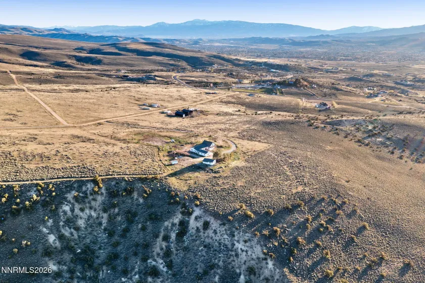 680 Rowe, Sparks, Nevada 89441, 4 Bedrooms Bedrooms, ,3 BathroomsBathrooms,Residential,Residential,Rowe,260002848