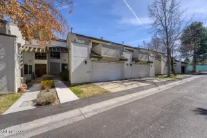 4158 Marigene, Reno, Nevada 89509, 2 Bedrooms Bedrooms, ,3 BathroomsBathrooms,Residential,Residential,Marigene,260002849