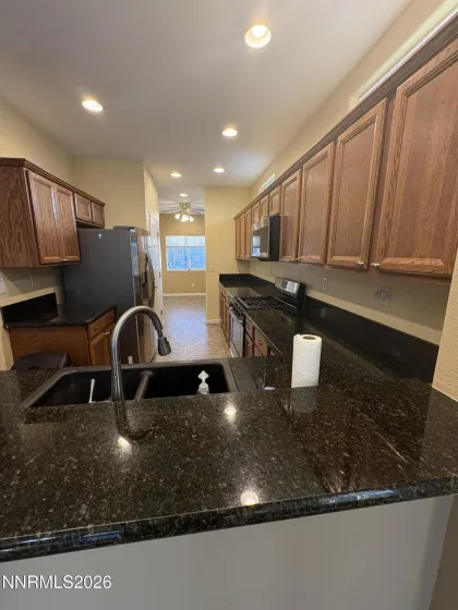 954 Iris, Fernley, Nevada 89408, 4 Bedrooms Bedrooms, ,3 BathroomsBathrooms,Residential,Residential,Iris,260002851