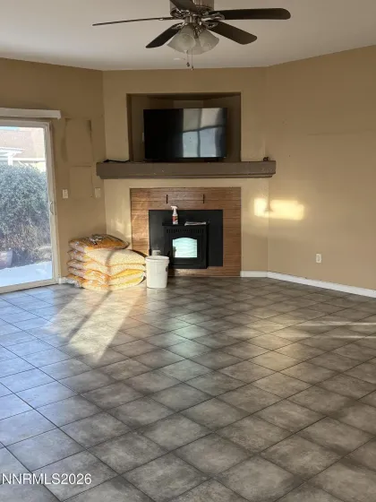 954 Iris, Fernley, Nevada 89408, 4 Bedrooms Bedrooms, ,3 BathroomsBathrooms,Residential,Residential,Iris,260002851