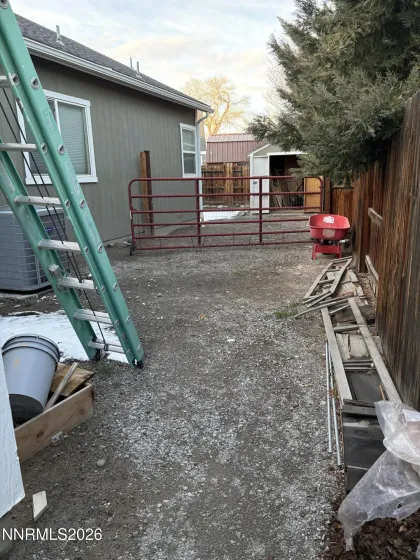 954 Iris, Fernley, Nevada 89408, 4 Bedrooms Bedrooms, ,3 BathroomsBathrooms,Residential,Residential,Iris,260002851