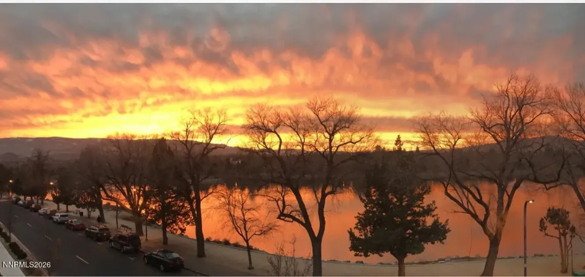 3012 Eastshore, Reno, Nevada 89509, 2 Bedrooms Bedrooms, ,2 BathroomsBathrooms,Residential,Residential,Eastshore,260002853