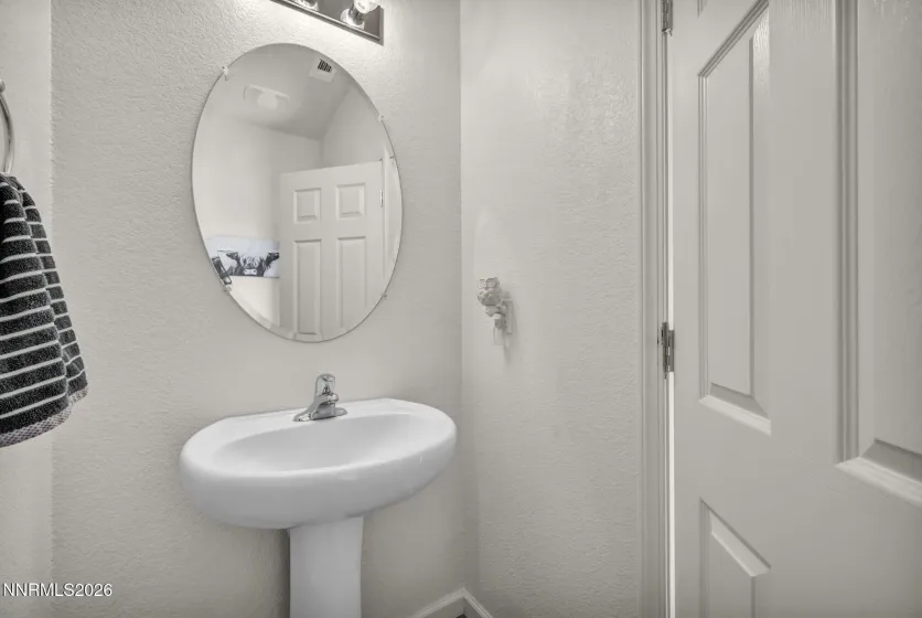 3201 Sterling Ridge, Sparks, Nevada 89431, 2 Bedrooms Bedrooms, ,3 BathroomsBathrooms,Residential,Residential,Sterling Ridge,260002856