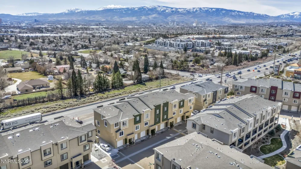 3201 Sterling Ridge, Sparks, Nevada 89431, 2 Bedrooms Bedrooms, ,3 BathroomsBathrooms,Residential,Residential,Sterling Ridge,260002856