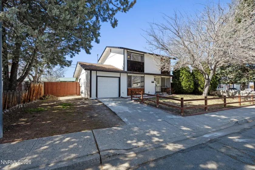 2557 Janelle, Sparks, Nevada 89431, 4 Bedrooms Bedrooms, ,2 BathroomsBathrooms,Residential,Residential,Janelle,260002858