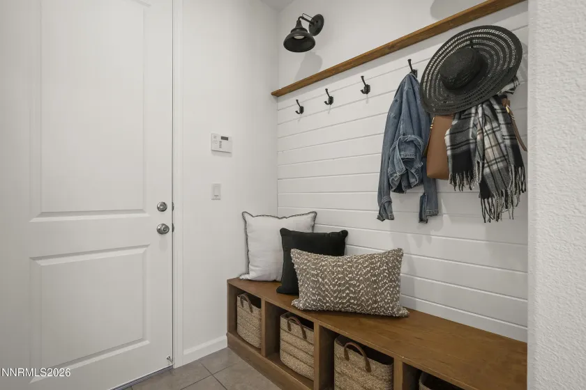 2855 Bonfire, Reno, Nevada 89521, 4 Bedrooms Bedrooms, ,4 BathroomsBathrooms,Residential,Residential,Bonfire,260000547