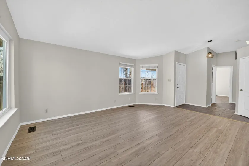 6331 Chesterfield, Reno, Nevada 89523, 3 Bedrooms Bedrooms, ,2 BathroomsBathrooms,Residential,Residential,Chesterfield,260002861