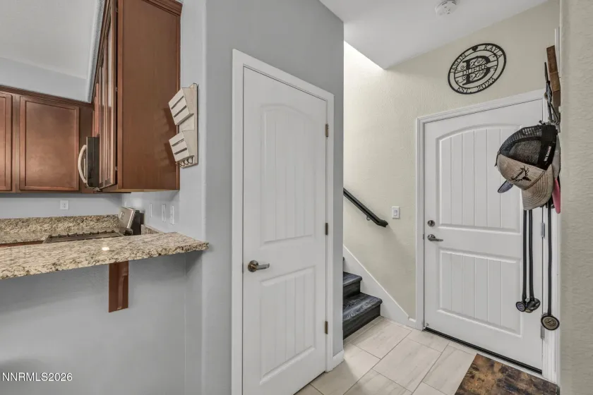 974 End, Carson City, Nevada 89701, 2 Bedrooms Bedrooms, ,3 BathroomsBathrooms,Residential,Residential,End,260002860