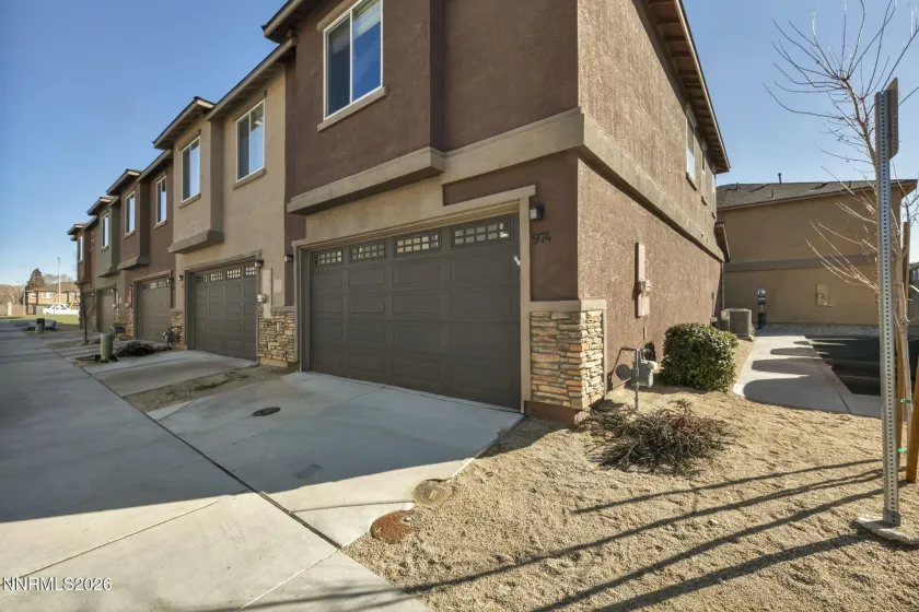 974 End, Carson City, Nevada 89701, 2 Bedrooms Bedrooms, ,3 BathroomsBathrooms,Residential,Residential,End,260002860