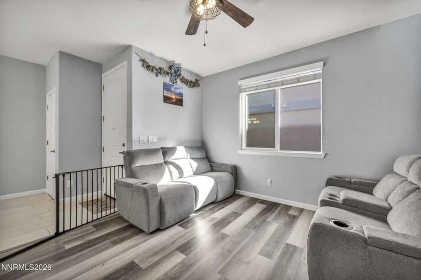 974 End, Carson City, Nevada 89701, 2 Bedrooms Bedrooms, ,3 BathroomsBathrooms,Residential,Residential,End,260002860