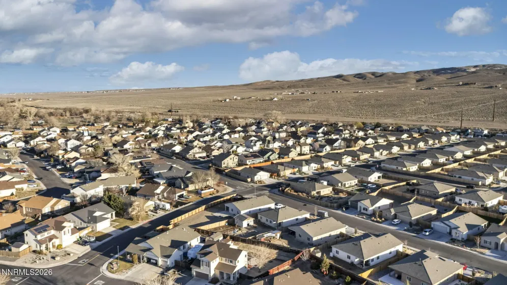 1664 Picetti Way, Fernley, Nevada 89408, 3 Bedrooms Bedrooms, ,2 BathroomsBathrooms,Residential,Residential,Picetti Way,260002868