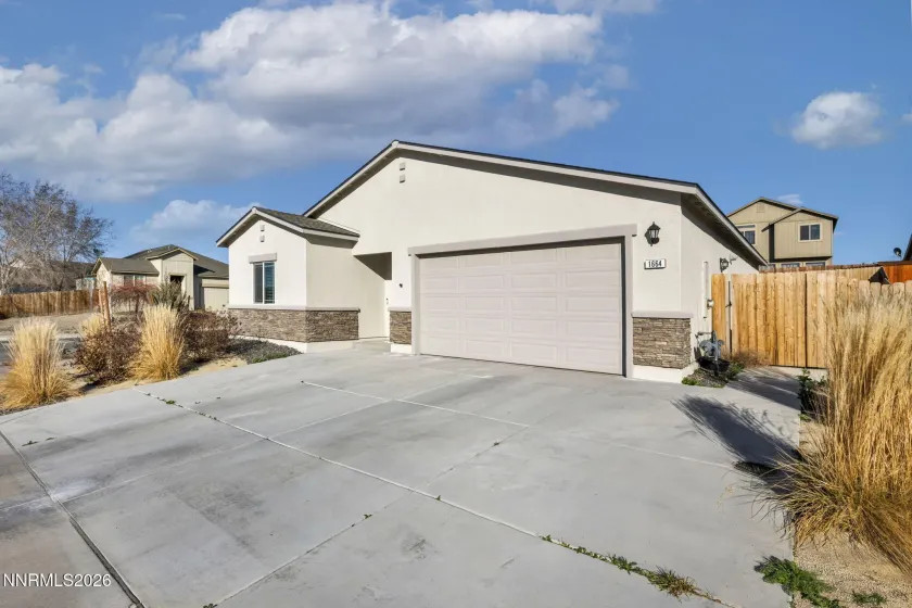 1664 Picetti Way, Fernley, Nevada 89408, 3 Bedrooms Bedrooms, ,2 BathroomsBathrooms,Residential,Residential,Picetti Way,260002868
