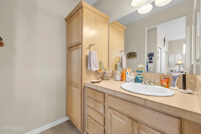 1180 Fairway Vista, Sparks, Nevada 89436, 2 Bedrooms Bedrooms, ,3 BathroomsBathrooms,Residential,Residential,Fairway Vista,260002872