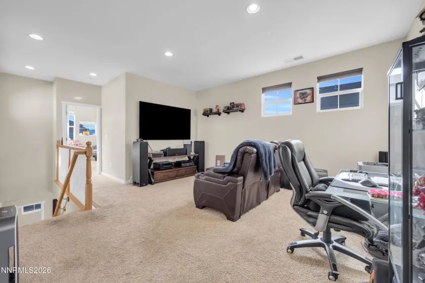 1180 Fairway Vista, Sparks, Nevada 89436, 2 Bedrooms Bedrooms, ,3 BathroomsBathrooms,Residential,Residential,Fairway Vista,260002872