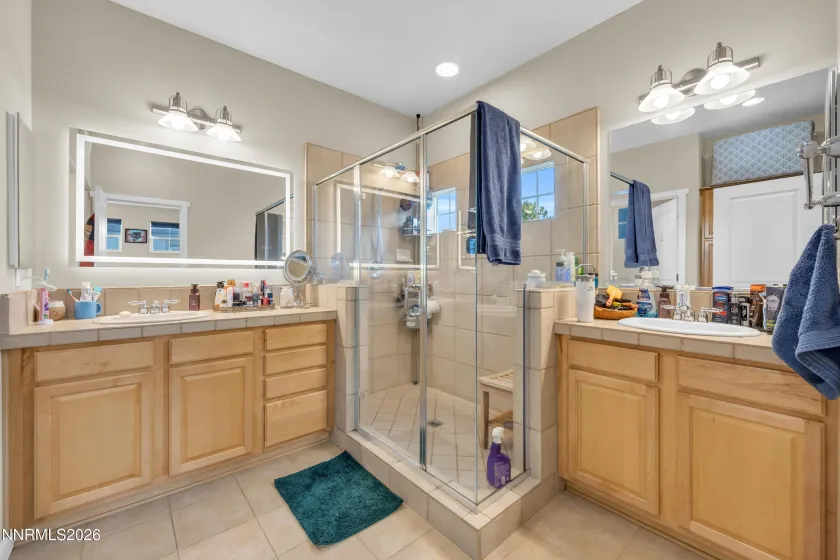 1180 Fairway Vista, Sparks, Nevada 89436, 2 Bedrooms Bedrooms, ,3 BathroomsBathrooms,Residential,Residential,Fairway Vista,260002872