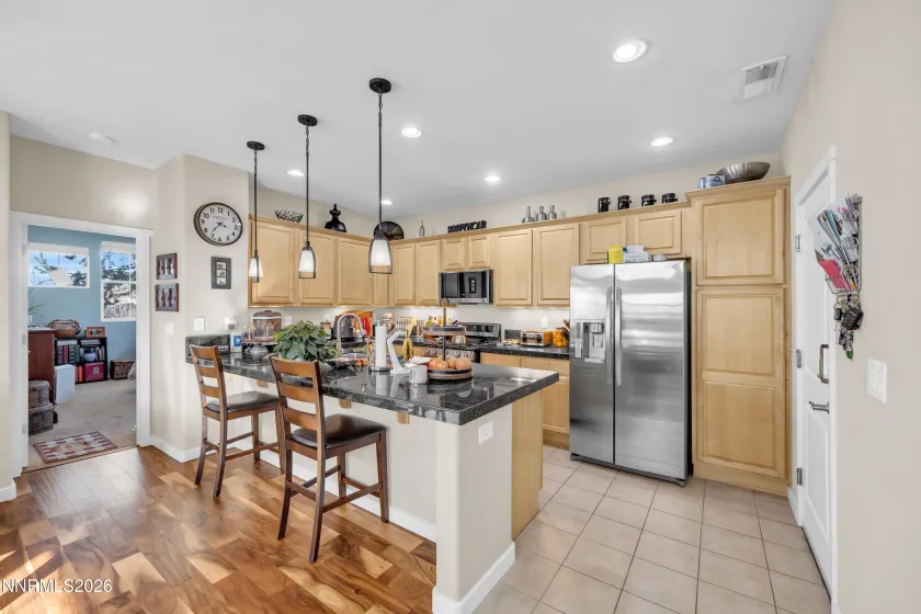 1180 Fairway Vista, Sparks, Nevada 89436, 2 Bedrooms Bedrooms, ,3 BathroomsBathrooms,Residential,Residential,Fairway Vista,260002872