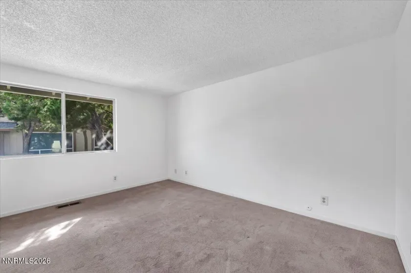 909 Mesa Ridge, Sparks, Nevada 89434, 2 Bedrooms Bedrooms, ,1 BathroomBathrooms,Residential,Residential,Mesa Ridge,260002864