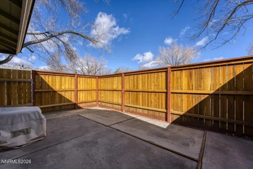 909 Mesa Ridge, Sparks, Nevada 89434, 2 Bedrooms Bedrooms, ,1 BathroomBathrooms,Residential,Residential,Mesa Ridge,260002864