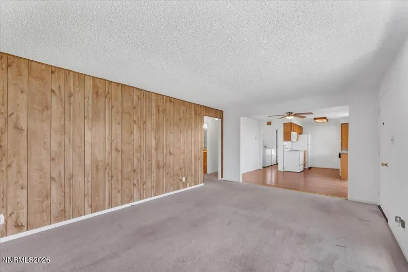 909 Mesa Ridge, Sparks, Nevada 89434, 2 Bedrooms Bedrooms, ,1 BathroomBathrooms,Residential,Residential,Mesa Ridge,260002864