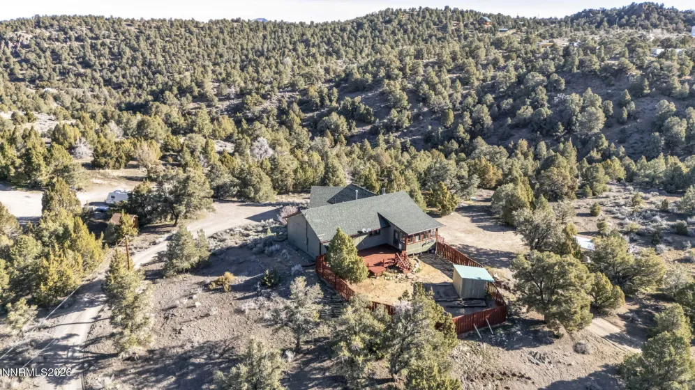 1835 Lousetown, Reno, Nevada 89521, 3 Bedrooms Bedrooms, ,2 BathroomsBathrooms,Residential,Residential,Lousetown,260002870