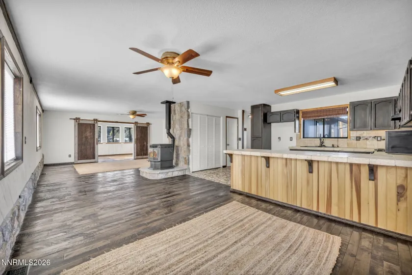 1835 Lousetown, Reno, Nevada 89521, 3 Bedrooms Bedrooms, ,2 BathroomsBathrooms,Residential,Residential,Lousetown,260002870