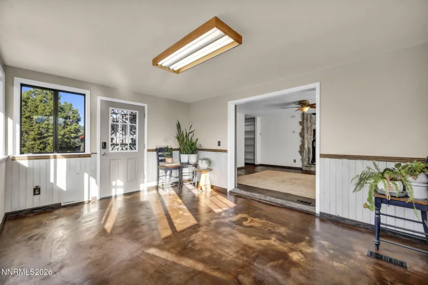 1835 Lousetown, Reno, Nevada 89521, 3 Bedrooms Bedrooms, ,2 BathroomsBathrooms,Residential,Residential,Lousetown,260002870