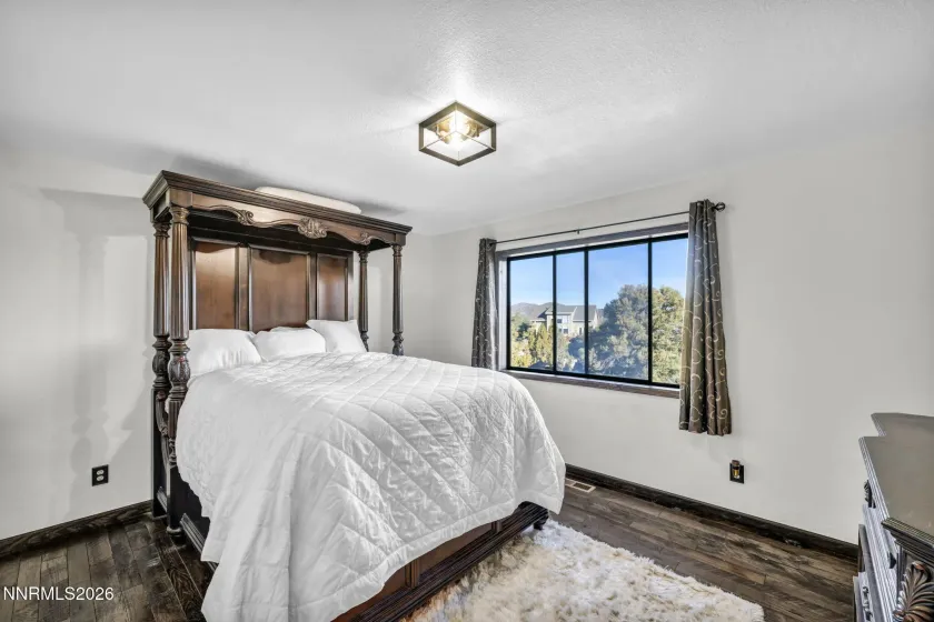 1835 Lousetown, Reno, Nevada 89521, 3 Bedrooms Bedrooms, ,2 BathroomsBathrooms,Residential,Residential,Lousetown,260002870