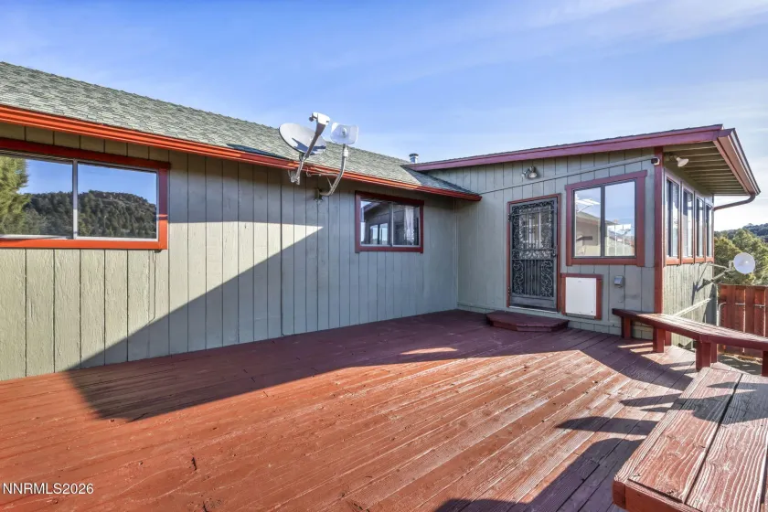 1835 Lousetown, Reno, Nevada 89521, 3 Bedrooms Bedrooms, ,2 BathroomsBathrooms,Residential,Residential,Lousetown,260002870