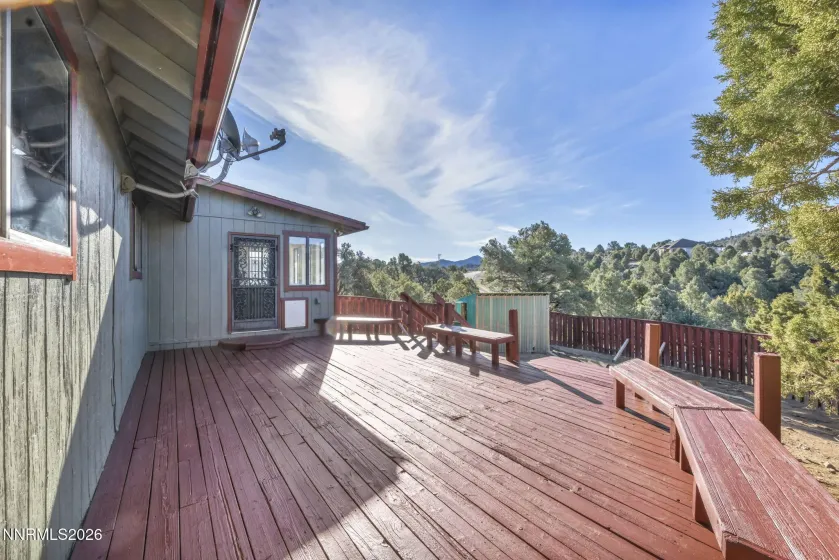 1835 Lousetown, Reno, Nevada 89521, 3 Bedrooms Bedrooms, ,2 BathroomsBathrooms,Residential,Residential,Lousetown,260002870