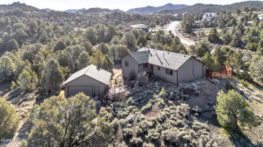 1835 Lousetown, Reno, Nevada 89521, 3 Bedrooms Bedrooms, ,2 BathroomsBathrooms,Residential,Residential,Lousetown,260002870