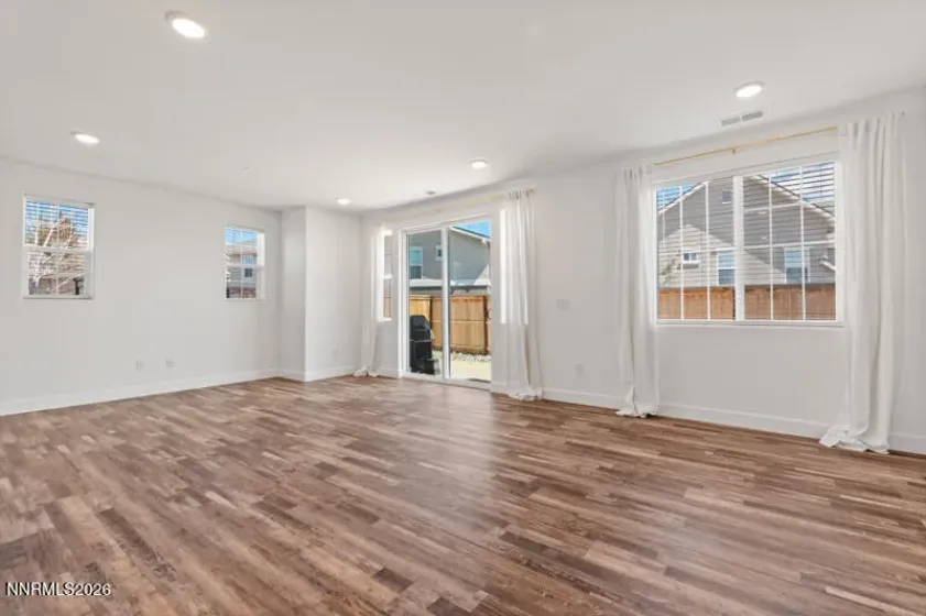 2020 Cradle Mountain, Reno, Nevada 89523, 3 Bedrooms Bedrooms, ,3 BathroomsBathrooms,Residential Lease,Manufactured,Cradle Mountain,260002877