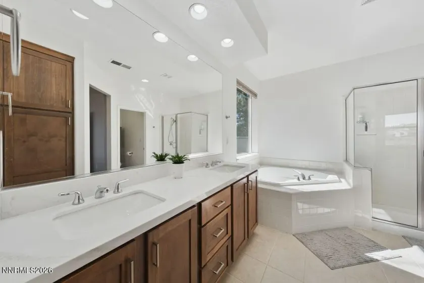 2230 Peavine Creek, Reno, Nevada 89523, 4 Bedrooms Bedrooms, ,3 BathroomsBathrooms,Residential,Residential,Peavine Creek,260002879