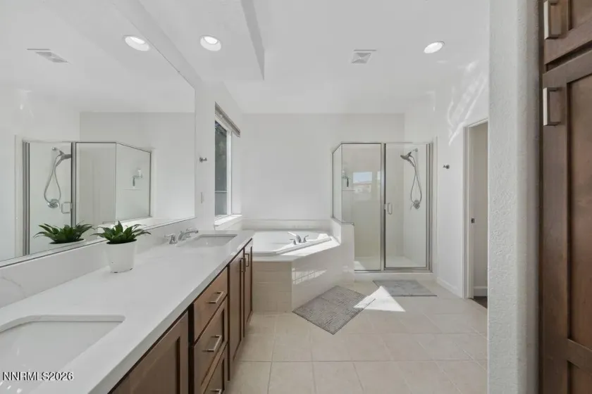 2230 Peavine Creek, Reno, Nevada 89523, 4 Bedrooms Bedrooms, ,3 BathroomsBathrooms,Residential,Residential,Peavine Creek,260002879