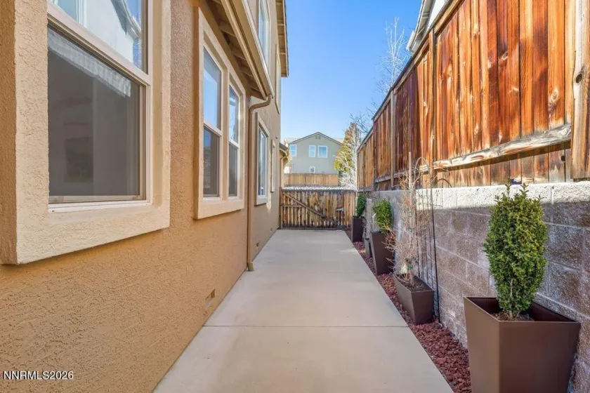 2230 Peavine Creek, Reno, Nevada 89523, 4 Bedrooms Bedrooms, ,3 BathroomsBathrooms,Residential,Residential,Peavine Creek,260002879