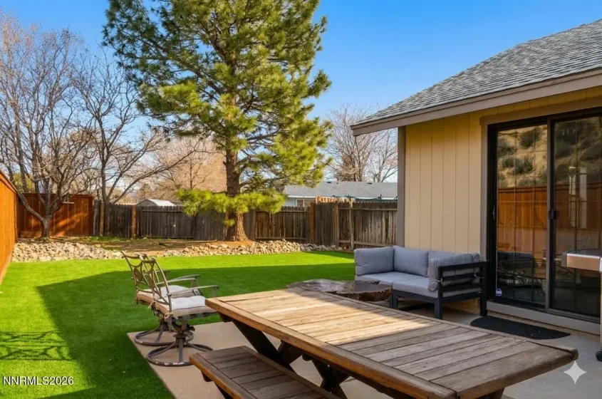 178 Lisa, Carson City, Nevada 89706, 3 Bedrooms Bedrooms, ,2 BathroomsBathrooms,Residential,Residential,Lisa,260002901