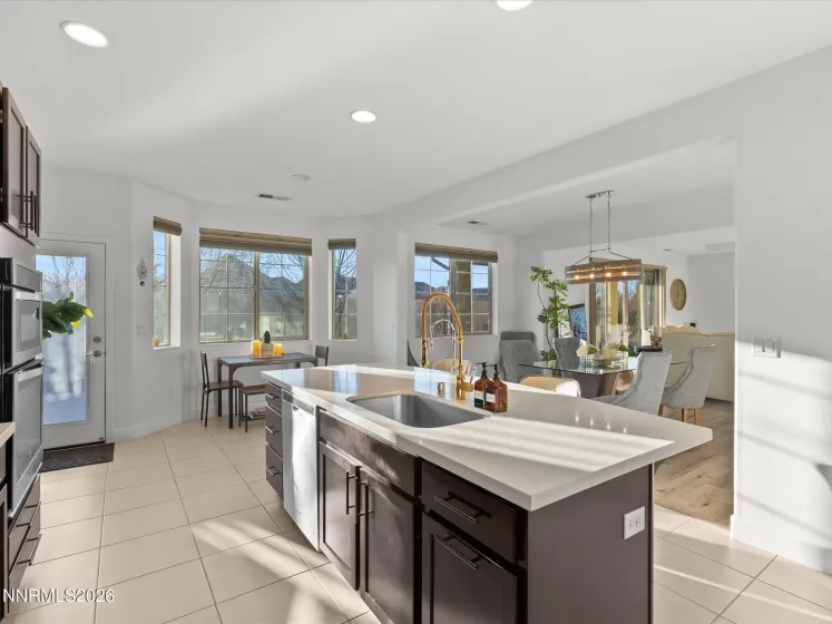 9803 Ash Meadow, Reno, Nevada 89521, 3 Bedrooms Bedrooms, ,4 BathroomsBathrooms,Residential,Residential,Ash Meadow,260002902