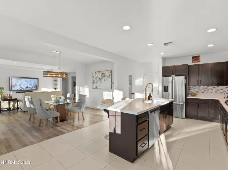 9803 Ash Meadow, Reno, Nevada 89521, 3 Bedrooms Bedrooms, ,4 BathroomsBathrooms,Residential,Residential,Ash Meadow,260002902