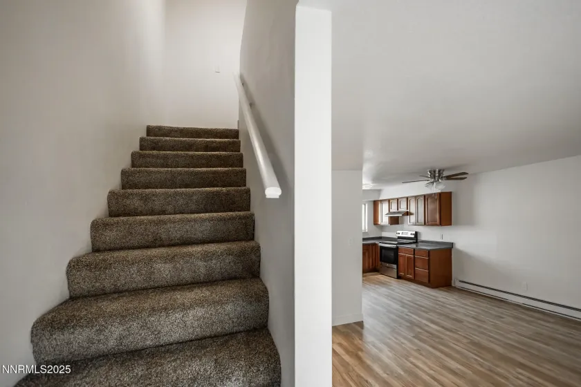 129 Smithridge, Reno, Nevada 89502, 2 Bedrooms Bedrooms, ,2 BathroomsBathrooms,Residential,Residential,Smithridge,250058454