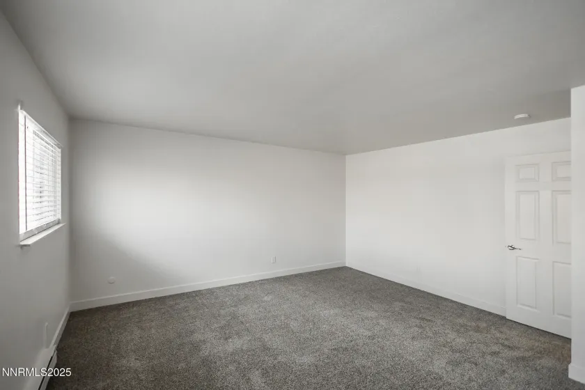 129 Smithridge, Reno, Nevada 89502, 2 Bedrooms Bedrooms, ,2 BathroomsBathrooms,Residential,Residential,Smithridge,250058454