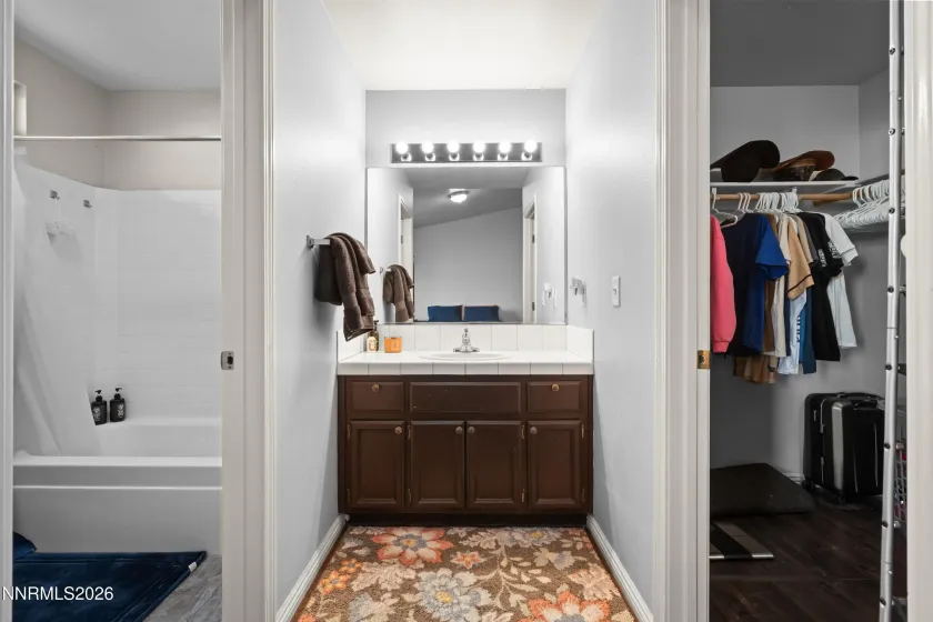 712 Hastings, Fernley, Nevada 89408, 3 Bedrooms Bedrooms, ,2 BathroomsBathrooms,Residential,Residential,Hastings,260002908