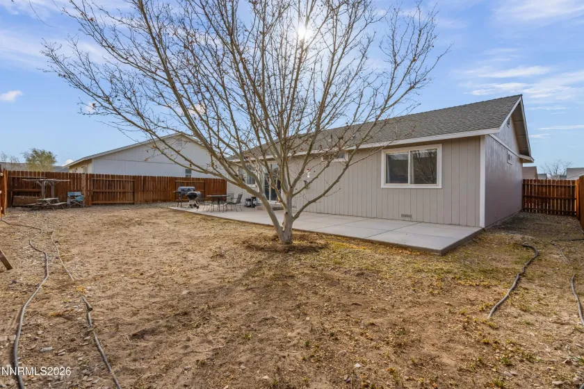 712 Hastings, Fernley, Nevada 89408, 3 Bedrooms Bedrooms, ,2 BathroomsBathrooms,Residential,Residential,Hastings,260002908