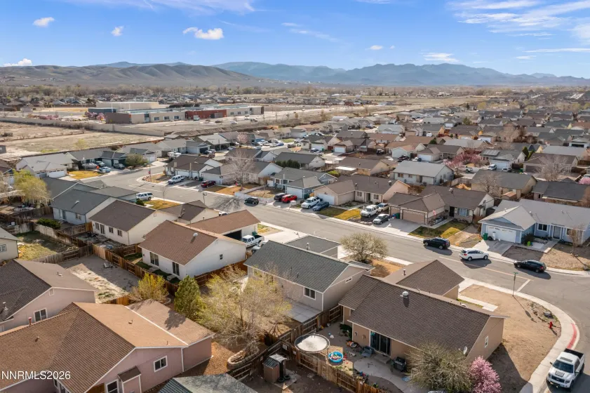 712 Hastings, Fernley, Nevada 89408, 3 Bedrooms Bedrooms, ,2 BathroomsBathrooms,Residential,Residential,Hastings,260002908