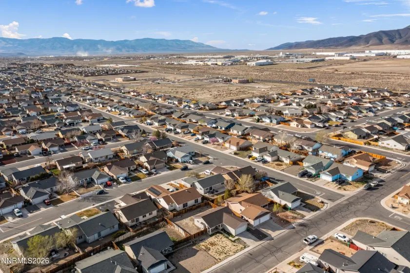 712 Hastings, Fernley, Nevada 89408, 3 Bedrooms Bedrooms, ,2 BathroomsBathrooms,Residential,Residential,Hastings,260002908