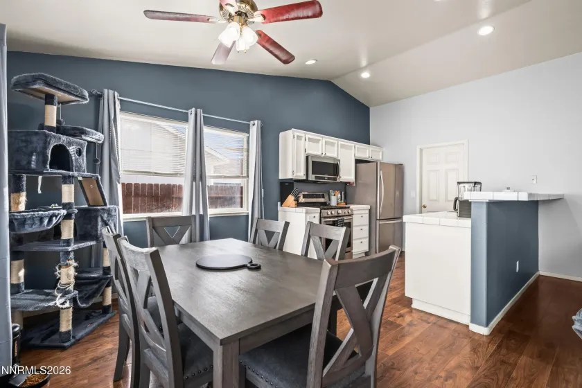 712 Hastings, Fernley, Nevada 89408, 3 Bedrooms Bedrooms, ,2 BathroomsBathrooms,Residential,Residential,Hastings,260002908